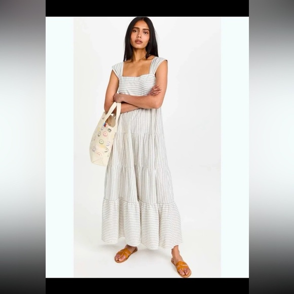 Madewell Dresses & Skirts - Madewell Striped Tiered Maxi Dress
 size Medium